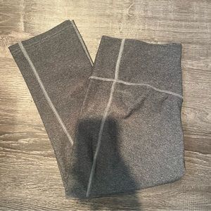Grey Nike cropped leggings Medium